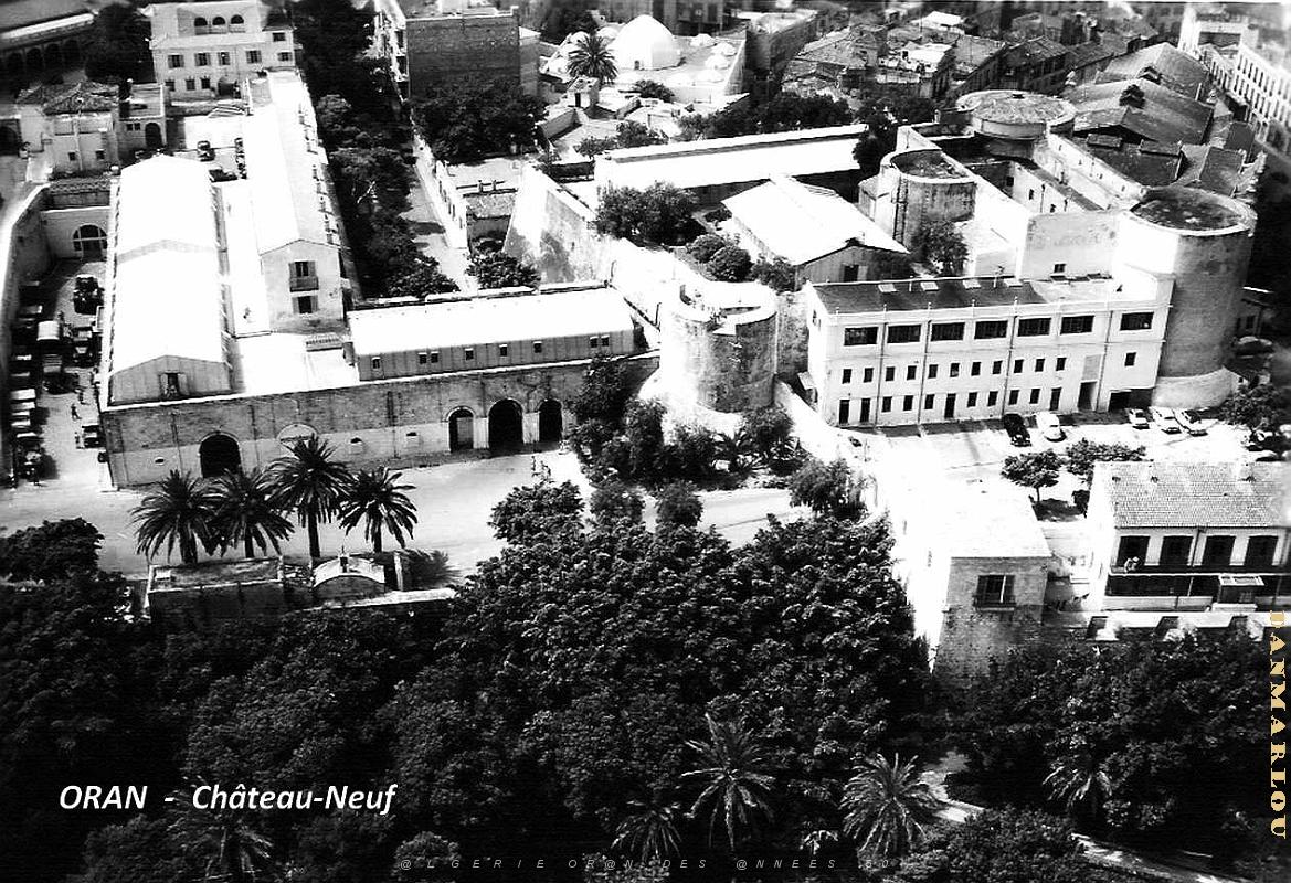 Oran - Chateau-Neuf - Vue aerienne.jpg